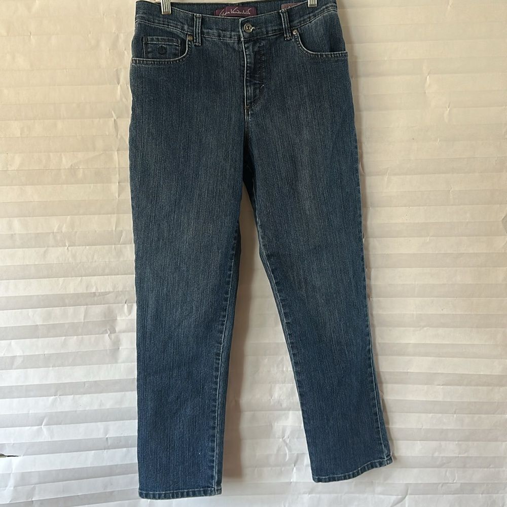 Gloria Vanderbilt Amanda Jeans Women’s Size 8 Classic Fit Tapered Leg Blue